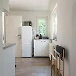Revliving Apartment *