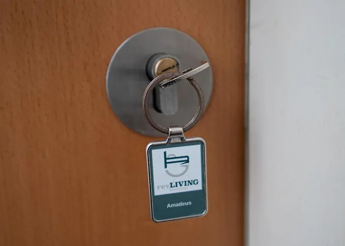 アパート Revliving *